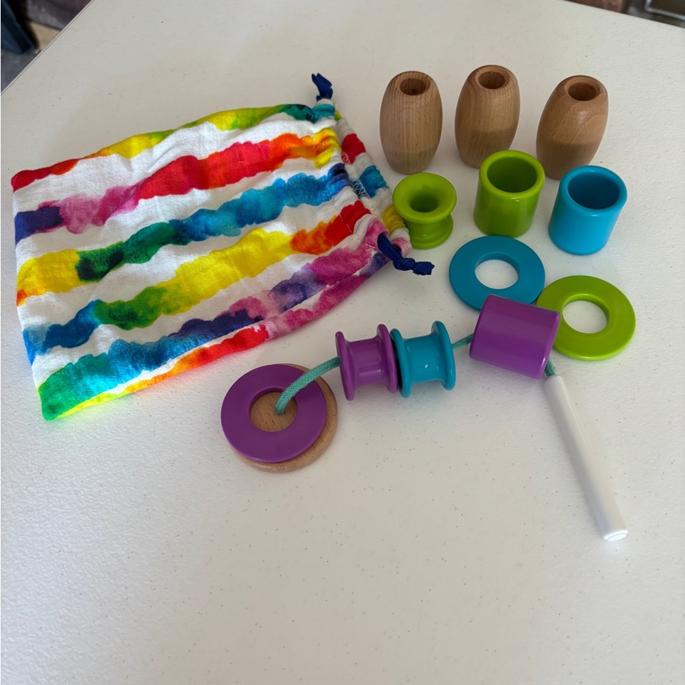 Wooden Threading & Stacking Toy Set – Lovevery